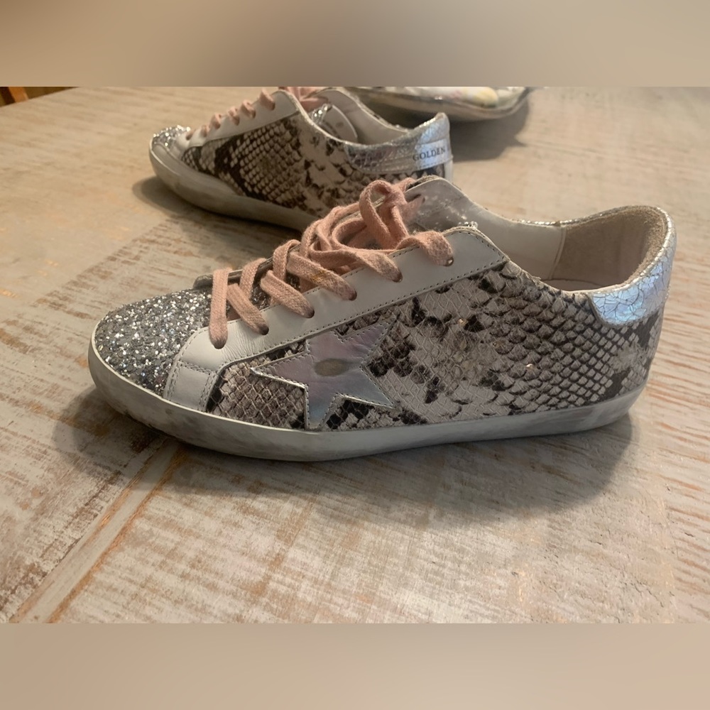 Golden Goose superstars size 38. Limited edition with snakeskin and glitter.EEUC